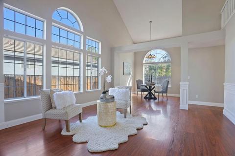 350 Falcon Ct, Tracy, CA 95376 photo 5