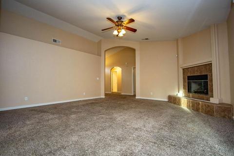 2158 W Park Dr, Madera, CA 93637 photo 24