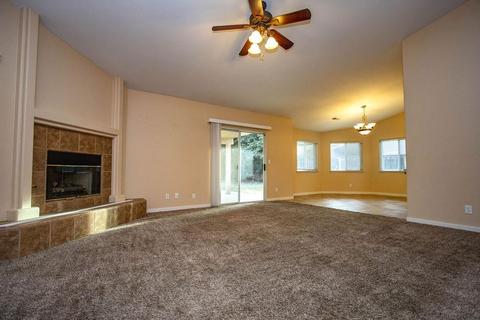 2158 W Park Dr, Madera, CA 93637 photo 22