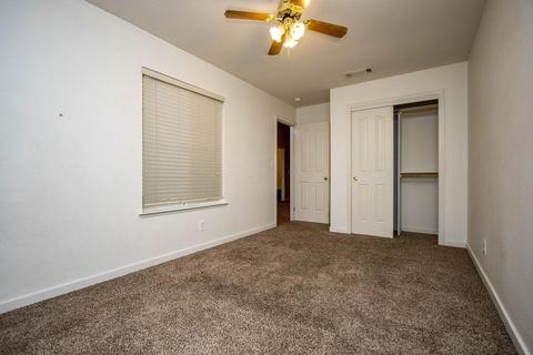 2158 W Park Dr, Madera, CA 93637 photo 6