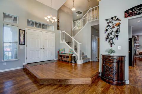 892 Lariat Loop, Galt, CA 95632 photo 6