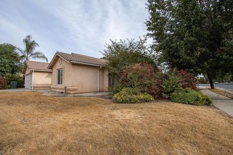 2438 Bay View Dr, Madera, CA 93637 photo 3