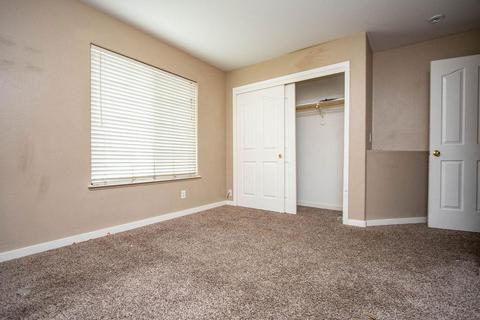 2438 Bay View Dr, Madera, CA 93637 photo 17