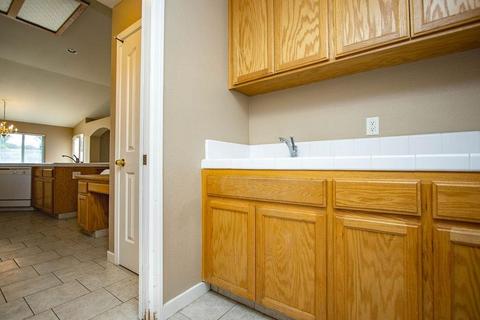 2438 Bay View Dr, Madera, CA 93637 photo 28