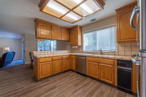 950 Yaple Ct, Ripon, CA 95366 photo 17