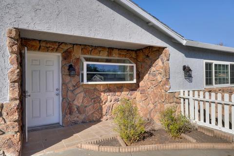 2501 Rotterdam Dr, Elverta, CA 95626 photo 2