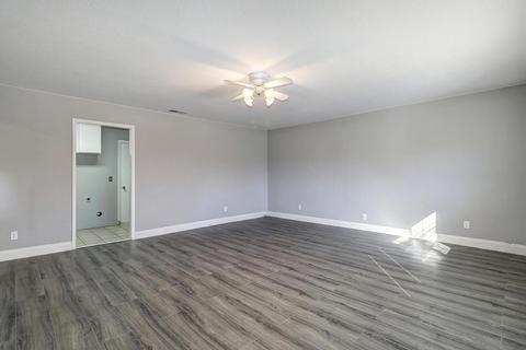 2501 Rotterdam Dr, Elverta, CA 95626 photo 3