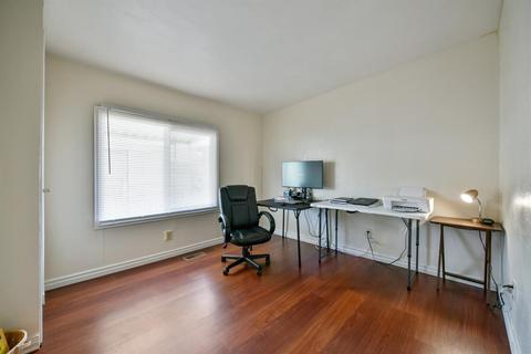 136 Via Flora, Olivehurst, CA 95961 photo 12