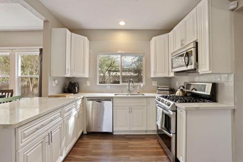 1011 El Vecino Ave, Modesto, CA 95350 photo 9