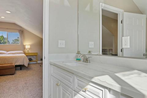 1011 El Vecino Ave, Modesto, CA 95350 photo 21