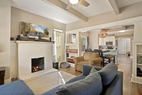 1011 El Vecino Ave, Modesto, CA 95350 photo 4