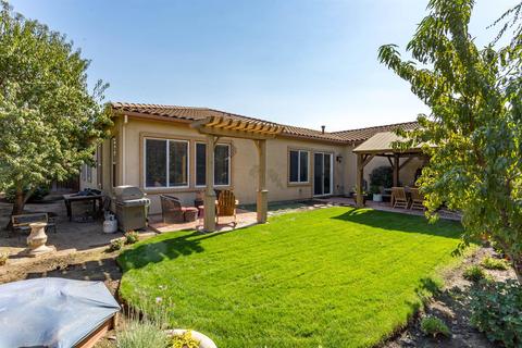 945 S Highland, Ripon, CA 95366 photo 35