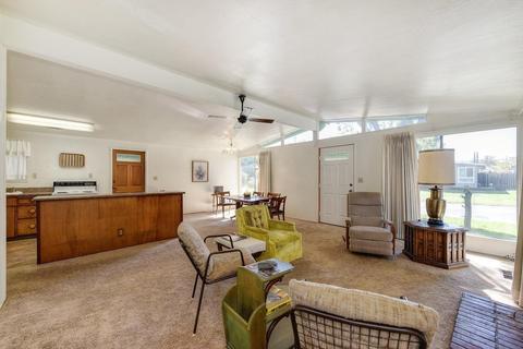 5017 Donovan Dr, Carmichael, CA 95608 photo 5