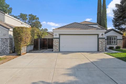 772 Winter Ln, Tracy, CA 95376 photo 8