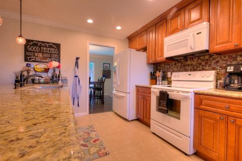 908 Edmonton Ln, Modesto, CA 95356 photo 17