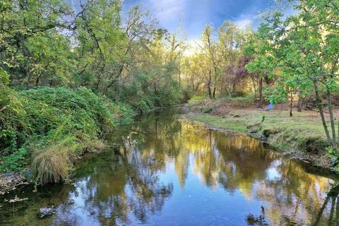 17075 Brewer Rd, Grass Valley, CA 95949 photo 2
