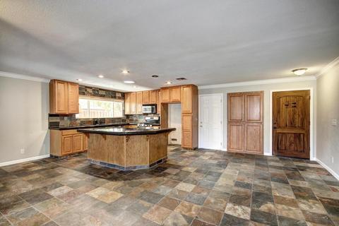 208 Willowmere Dr, Folsom, CA 95630 photo 12