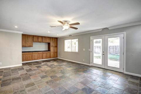 208 Willowmere Dr, Folsom, CA 95630 photo 6