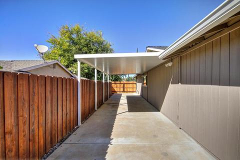 208 Willowmere Dr, Folsom, CA 95630 photo 35
