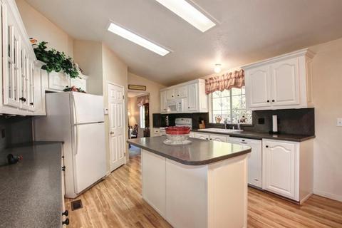 8567 Pershing Ave, Fair Oaks, CA 95628 photo 10