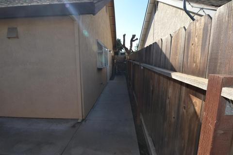 1901 Nutmeg Ct, Modesto, CA 95350 photo 19