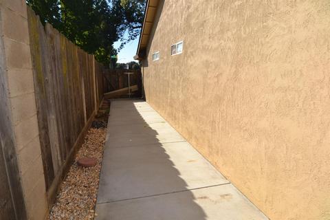 1901 Nutmeg Ct, Modesto, CA 95350 photo 18