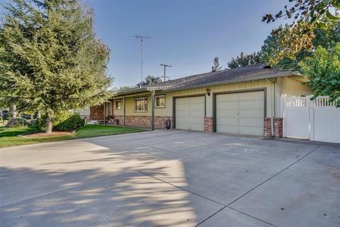 1120 Springfield Way, Modesto, CA 95355 photo 2