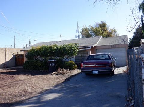 606 Wade Ave, Modesto, CA 95351 photo 1