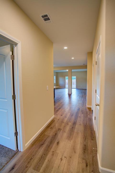 285 Arroyo Ct, Merced, CA 95341 photo 4