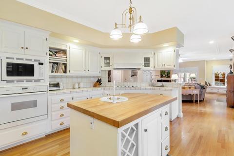 2613 Regatta Ln, Davis, CA 95618 photo 9