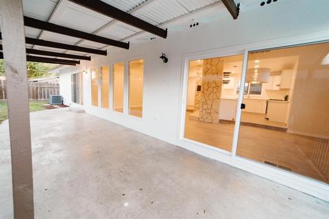 2725 E Orangeburg Ave, Modesto, CA 95355 photo 37