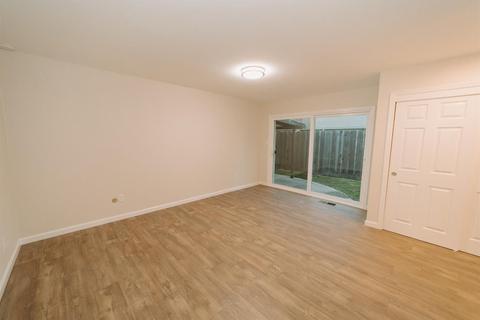 2725 E Orangeburg Ave, Modesto, CA 95355 photo 19