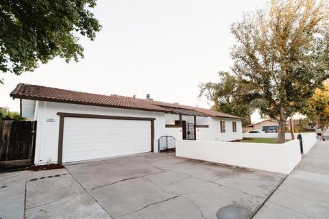 2725 E Orangeburg Ave, Modesto, CA 95355 photo 2
