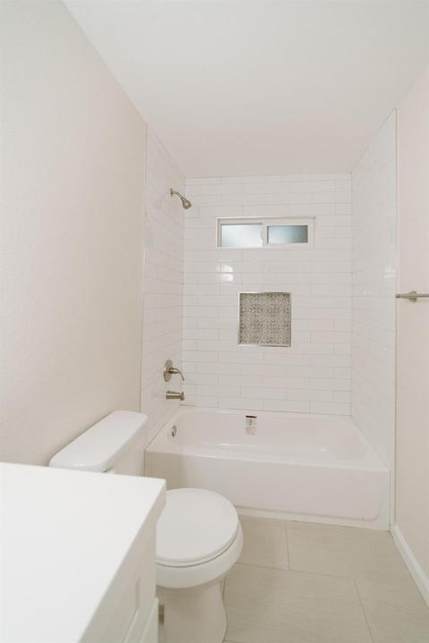 2725 E Orangeburg Ave, Modesto, CA 95355 photo 28