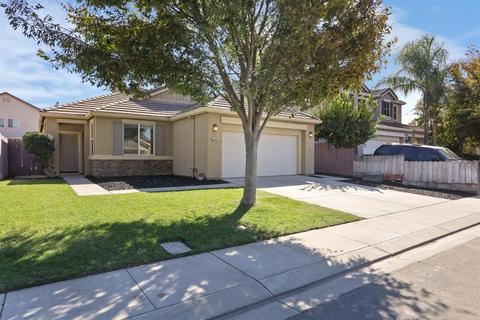 1482 Swallow Tail Ln, Manteca, CA 95337 photo 3