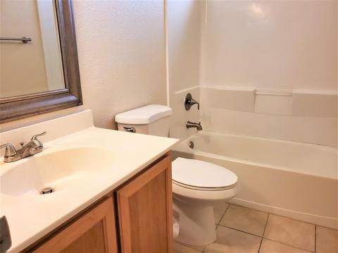 573 Lincoln Ave #E, Modesto, CA 95354 photo 14