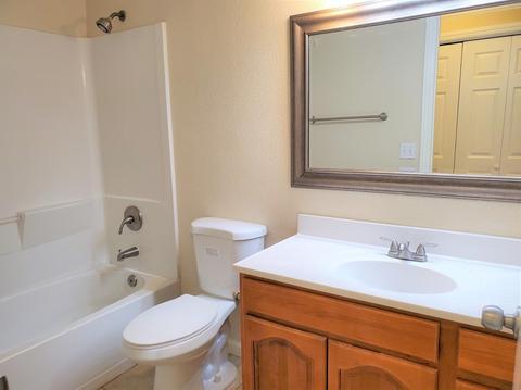 573 Lincoln Ave #E, Modesto, CA 95354 photo 10