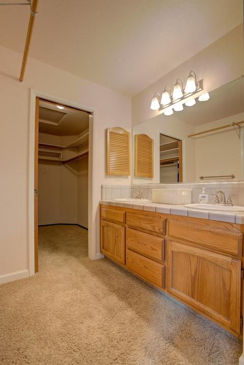 812 Massera Way, Modesto, CA 95356 photo 29