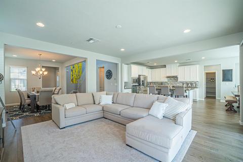 2190 Ranch View Dr, Rocklin, CA 95765 photo 3