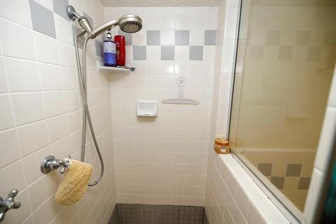 601 Castle St, Modesto, CA 95350 photo 48