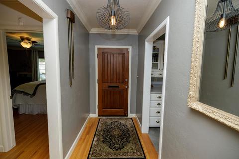 601 Castle St, Modesto, CA 95350 photo 12