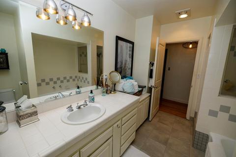 601 Castle St, Modesto, CA 95350 photo 45