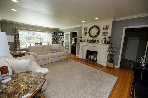601 Castle St, Modesto, CA 95350 photo 24