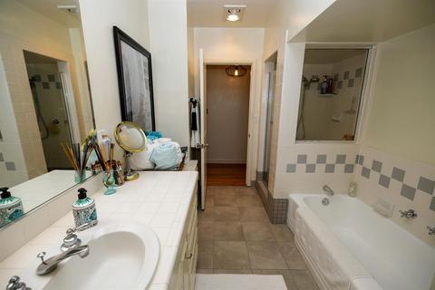 601 Castle St, Modesto, CA 95350 photo 46