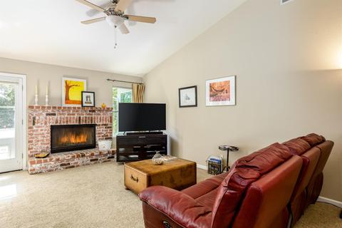 4629 Mountaingate Dr, Rocklin, CA 95765 photo 17