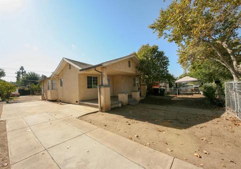 113 Oak St, Modesto, CA 95351 photo 2