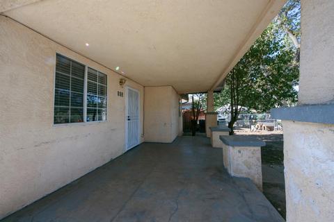 113 Oak St, Modesto, CA 95351 photo 4