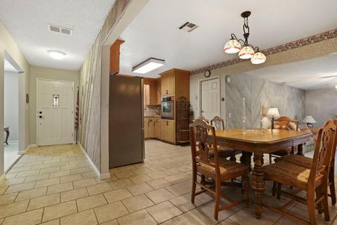 6025 Mohican Dr, Manteca, CA 95336 photo 10