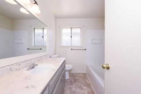 6308 Meadowvista Dr, Carmichael, CA 95608 photo 8