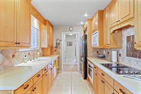 3725 Columbine Dr, Modesto, CA 95356 photo 13